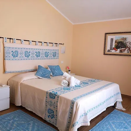 Guest house Le Orchidee Bosa
